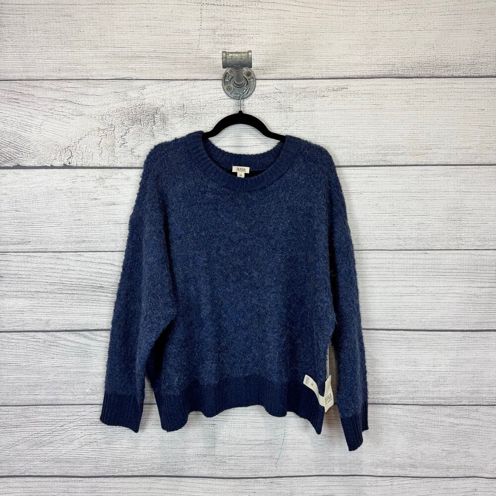 A New Approach Plus Size Blue Tan Fuzzy Knit Crew Sweater Size XXL